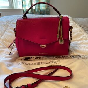 Michael Kors leather crossbody fuchsia